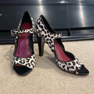 White house black market cheetah print heels
